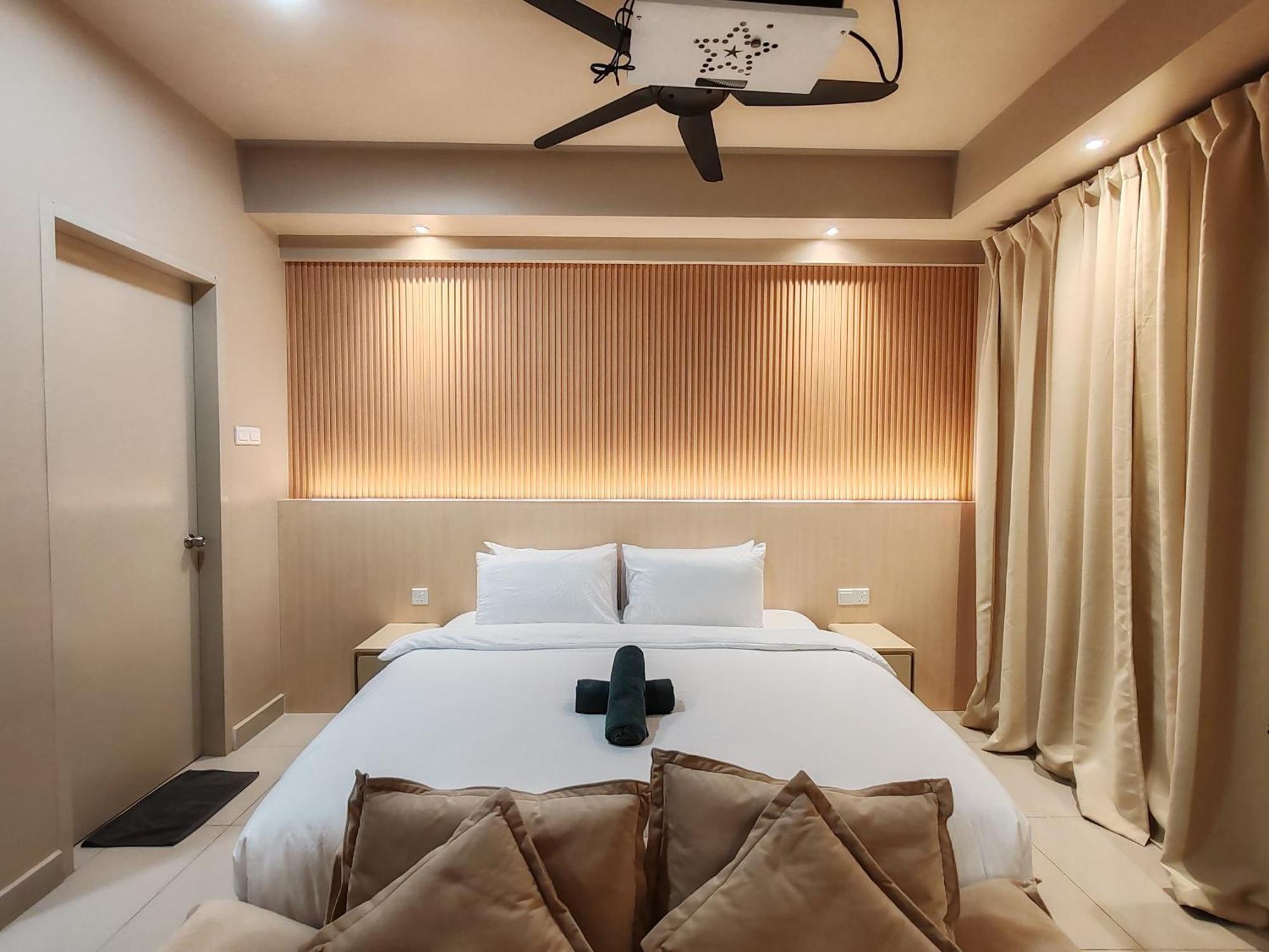 Luxury Couple Suites L Free Netflix L Massage Chair L Bathtub L Wifi 200Mbps L Town Area Bali Residence Malacca Cameră foto